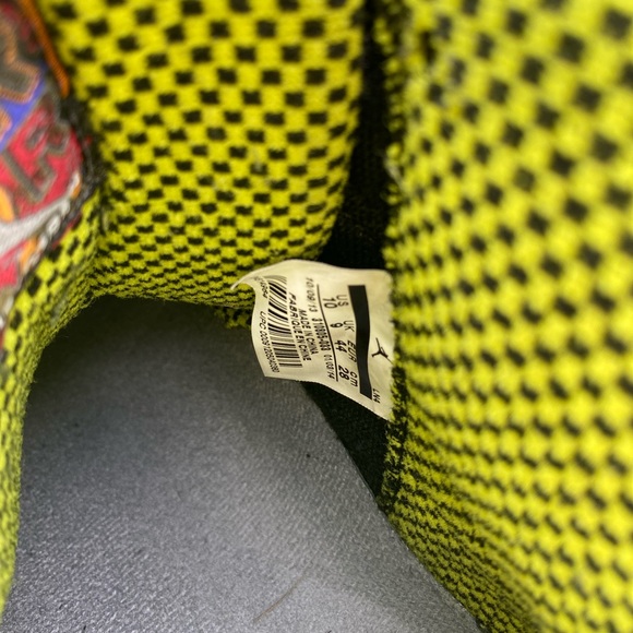 Men’s Jordan 10 Retro “Venom Green” size 10 - Picture 8 of 8